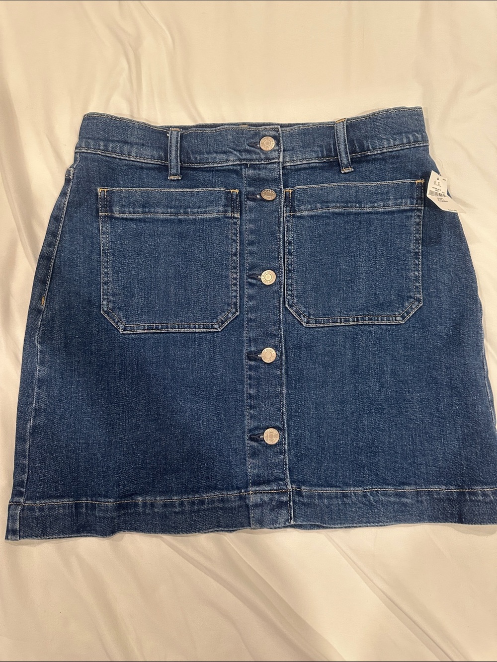 NWT Gap denim skirt size 28/6